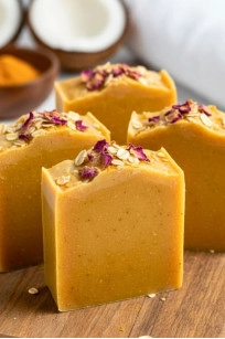 Zerdeçal Sabunu - Siyah Nokta & Akneleri Aydınlatıcı Temizlik